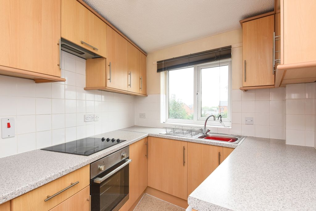 Property photo 3 of 11