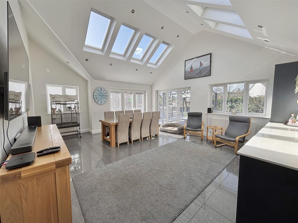 Property photo 3 of 33 Img_0376.Jpeg