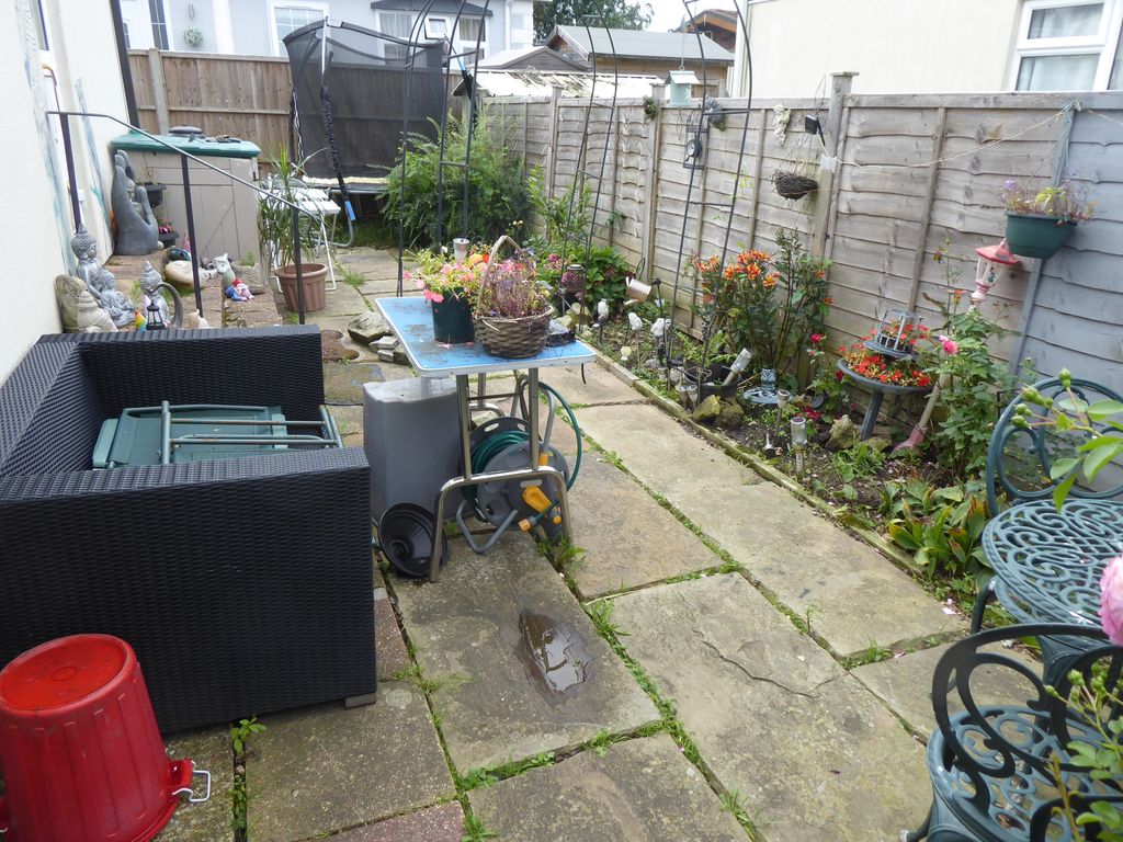 Property photo 2 of 9