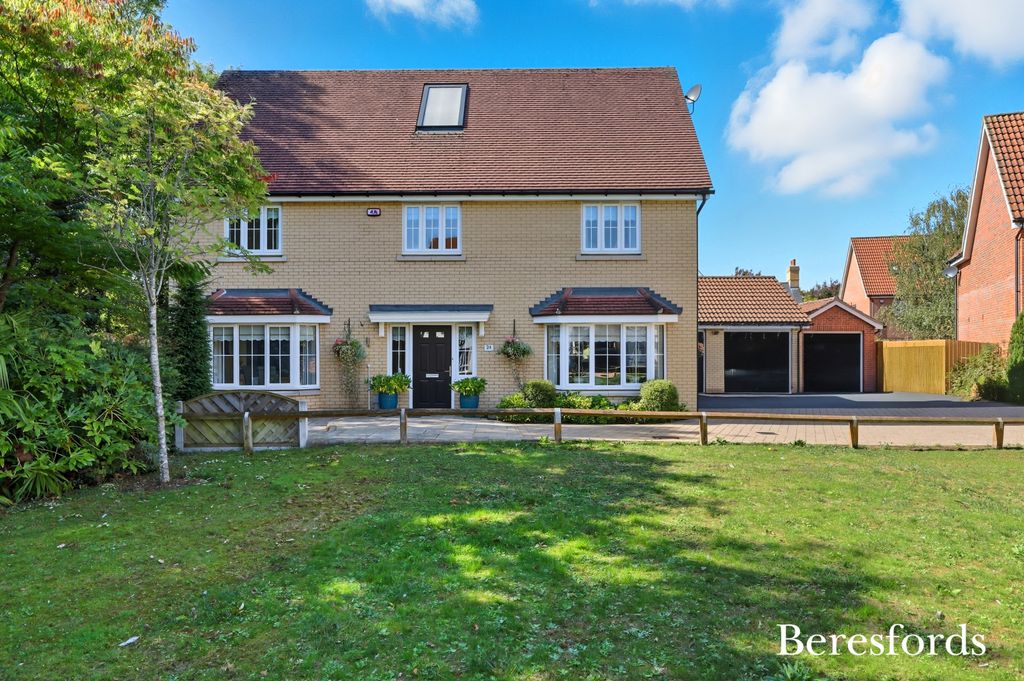 Property photo 1 of 25 Picture No. 39