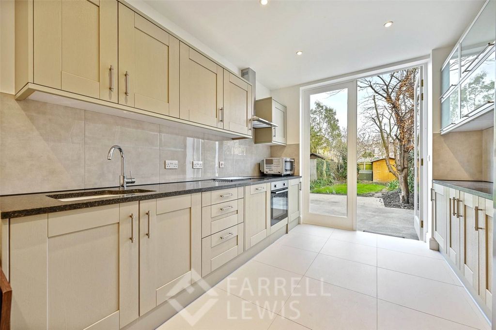 Property photo 2 of 8 Picture No. 03