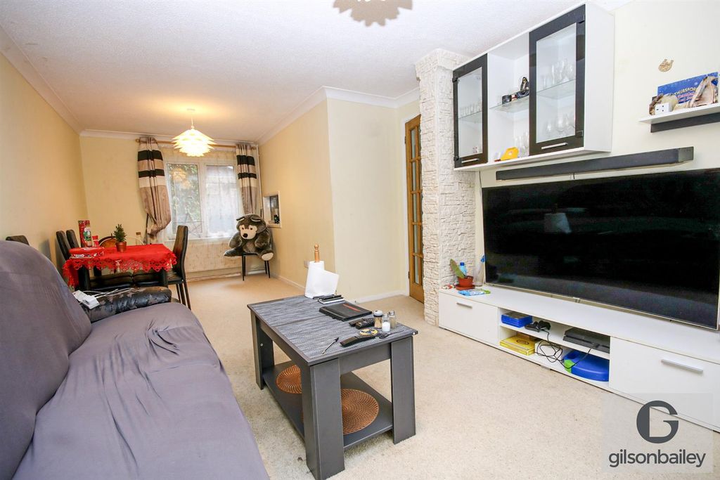 Property photo 2 of 15 14-Img_2140.Jpg