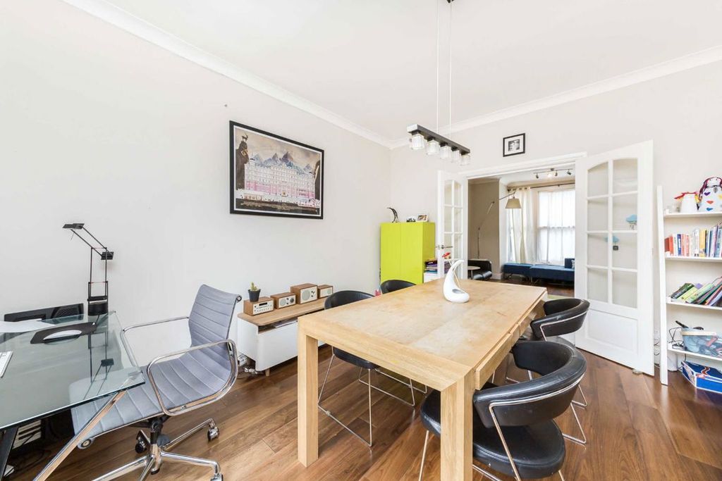 Property photo 2 of 7