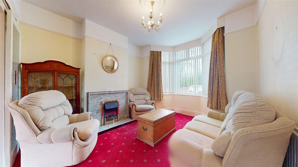 Property photo 2 of 28 Wynne Road, Reception Room One