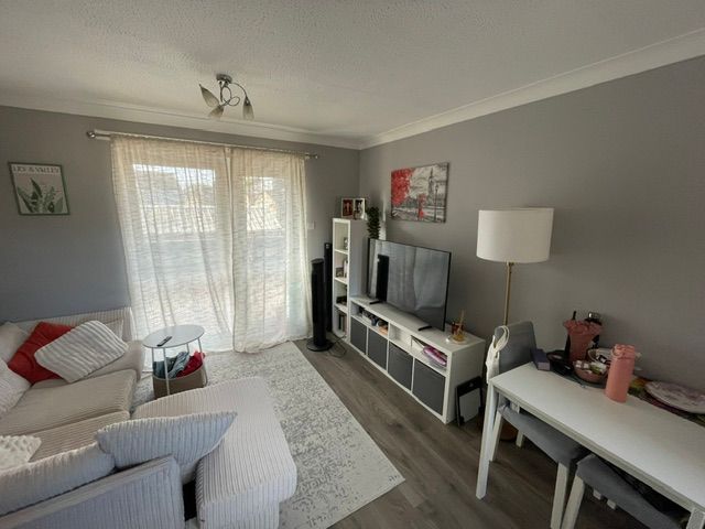 Property photo 2 of 5