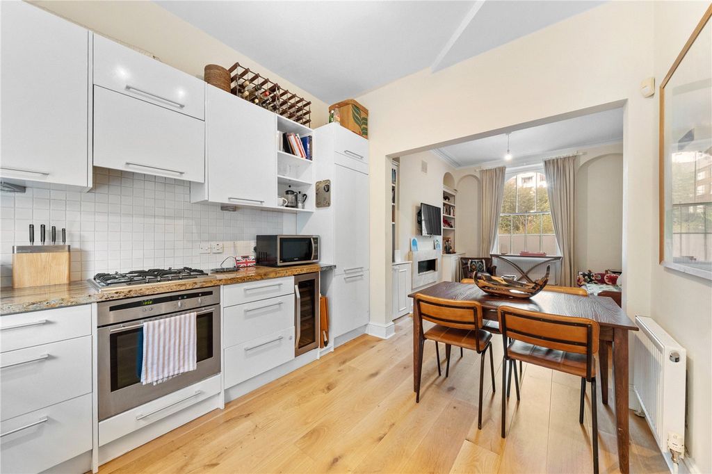 Property photo 2 of 12 Picture No. 05