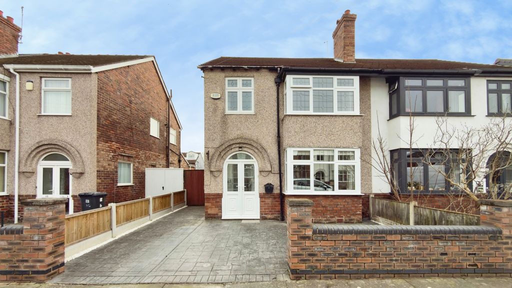 Property photo 1 of 17 Pbox-Img.Jpg