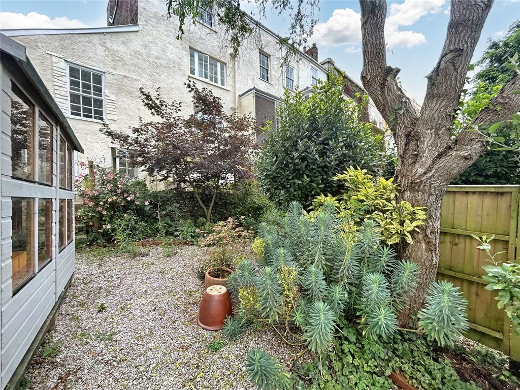 Property photo 1 of 12 Picture No. 22