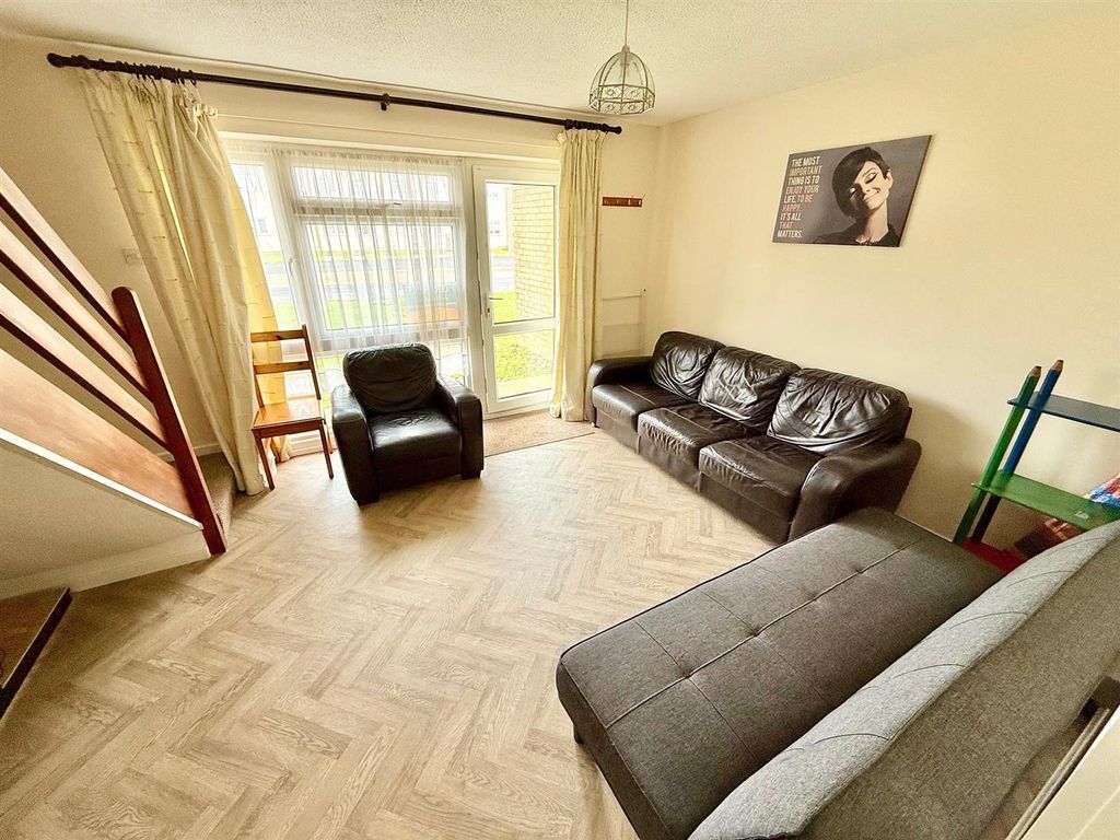 Property photo 3 of 8 Living Room