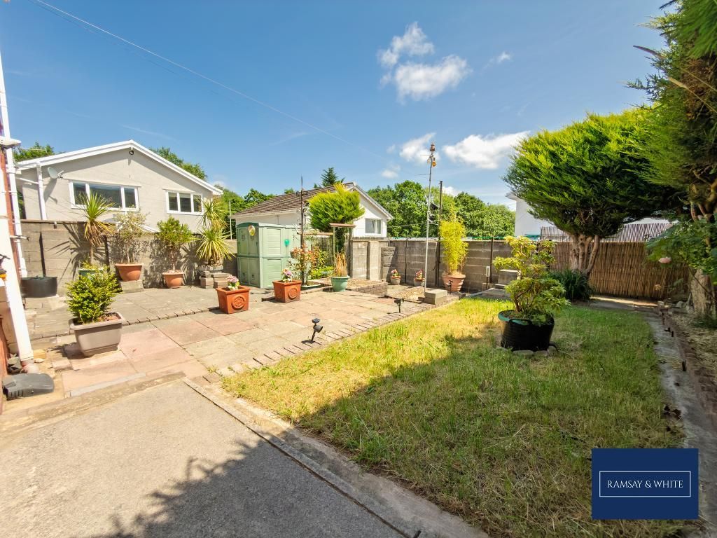 Property photo 3 of 19