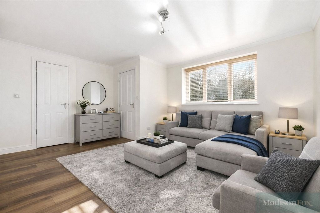 Property photo 3 of 17 Picture No. 45