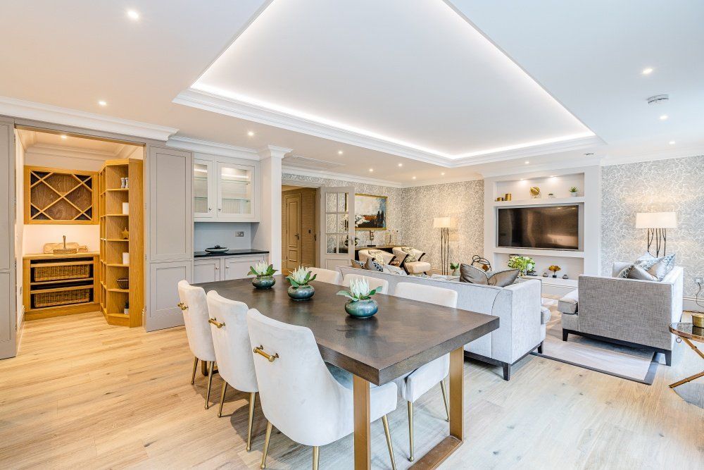 Property photo 3 of 13 Dining