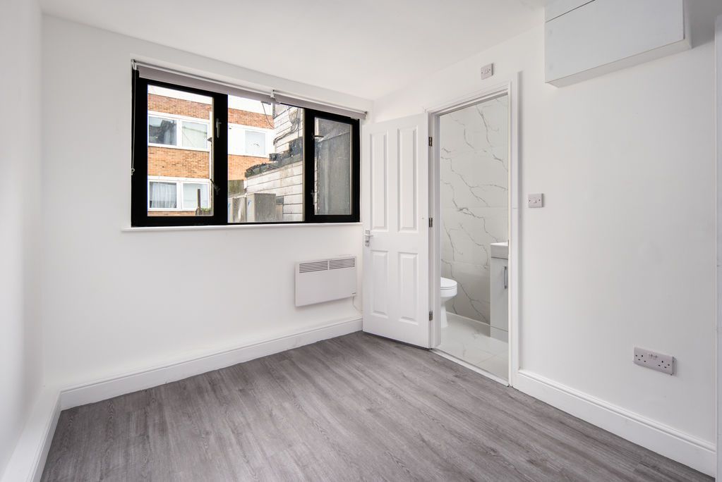 Additional image 12 of 5 bed flat to rentSharers Welcome IG1