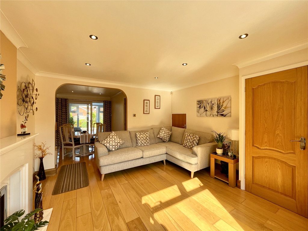 Property photo 3 of 17 Picture No. 05