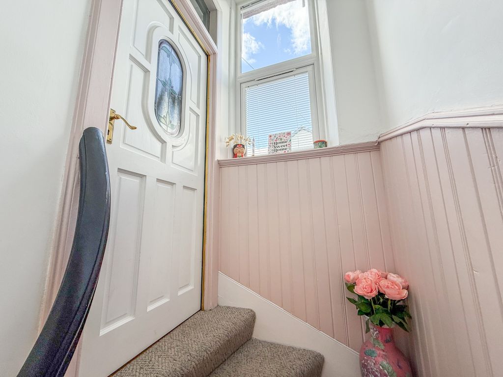 Property photo 2 of 40 Img_8453