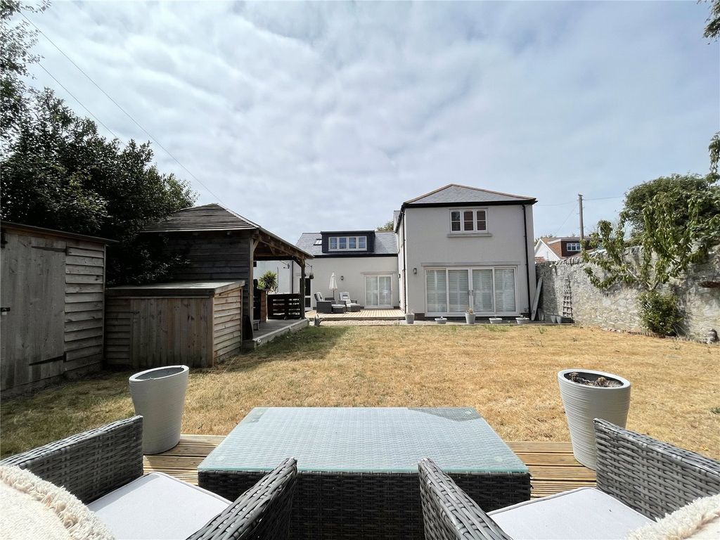 Property photo 3 of 44 Picture No. 42