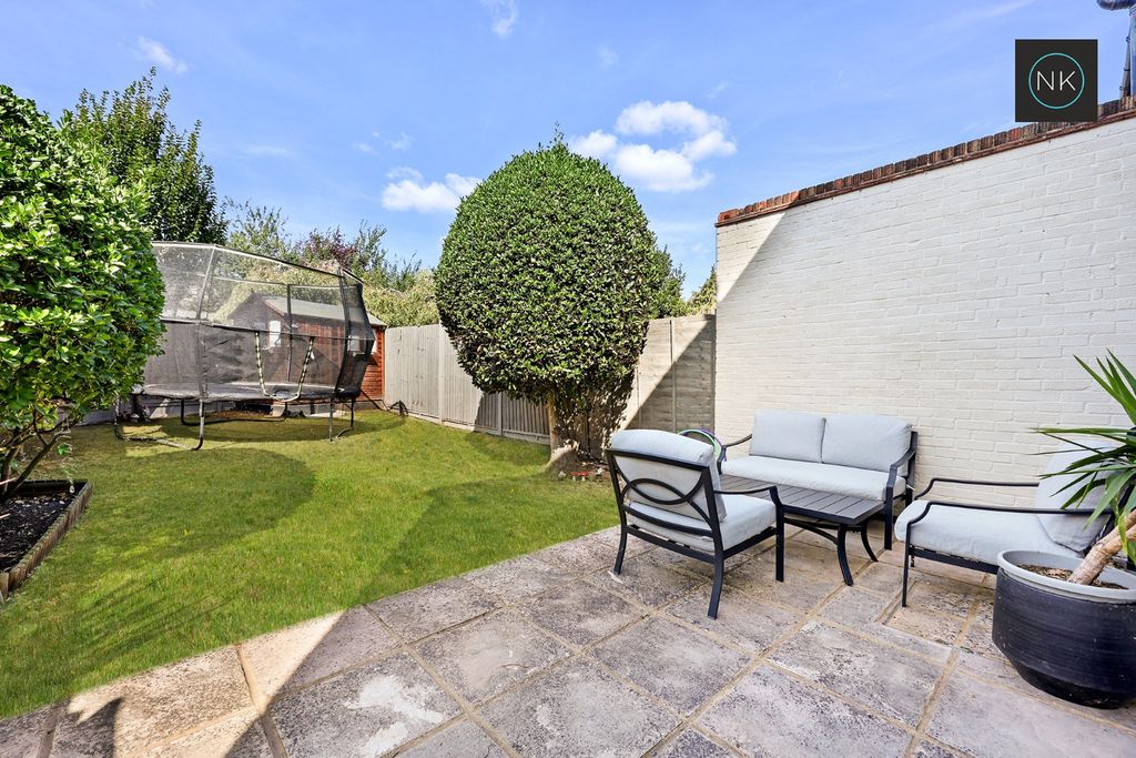 Property photo 3 of 24 5438926