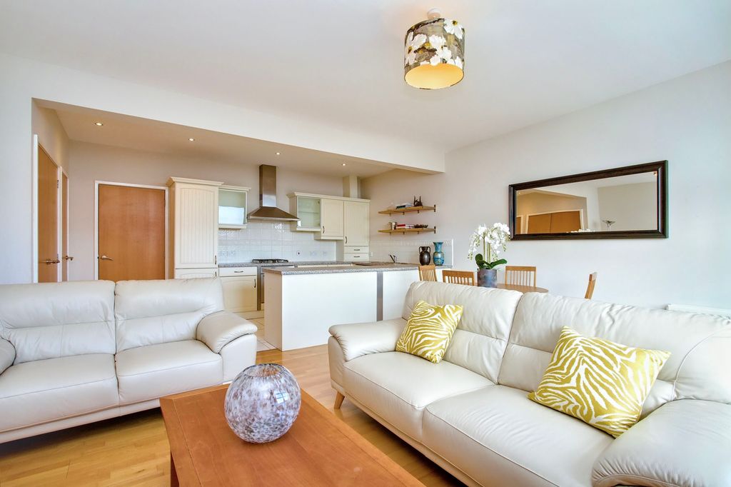 Property photo 3 of 15 Property Image 3