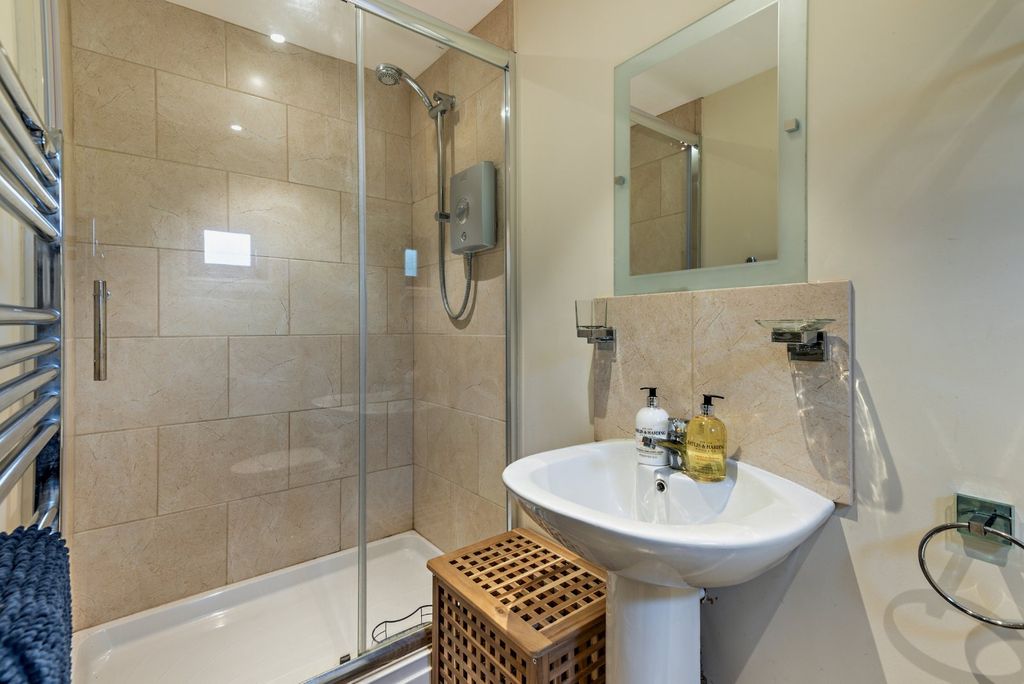 Additional image 14 of 5 bed detached house for saleWestley Mill, Binfield, Bracknell, Berkshire RG42