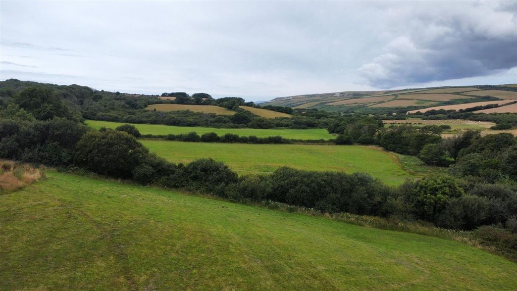 Property photo 3 of 16 Dji_Fly_20250716_105428_442_1752660021682_Photo_Optimized.Jpg