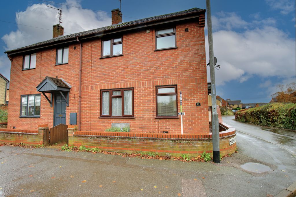 Property photo 1 of 9