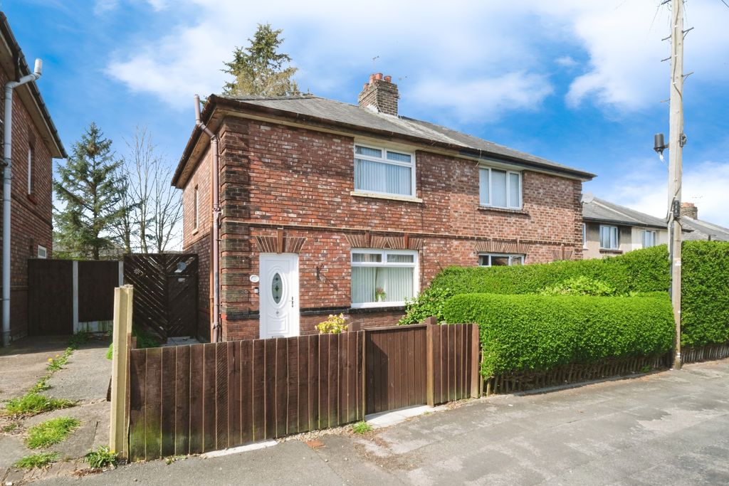 Property photo 1 of 15
