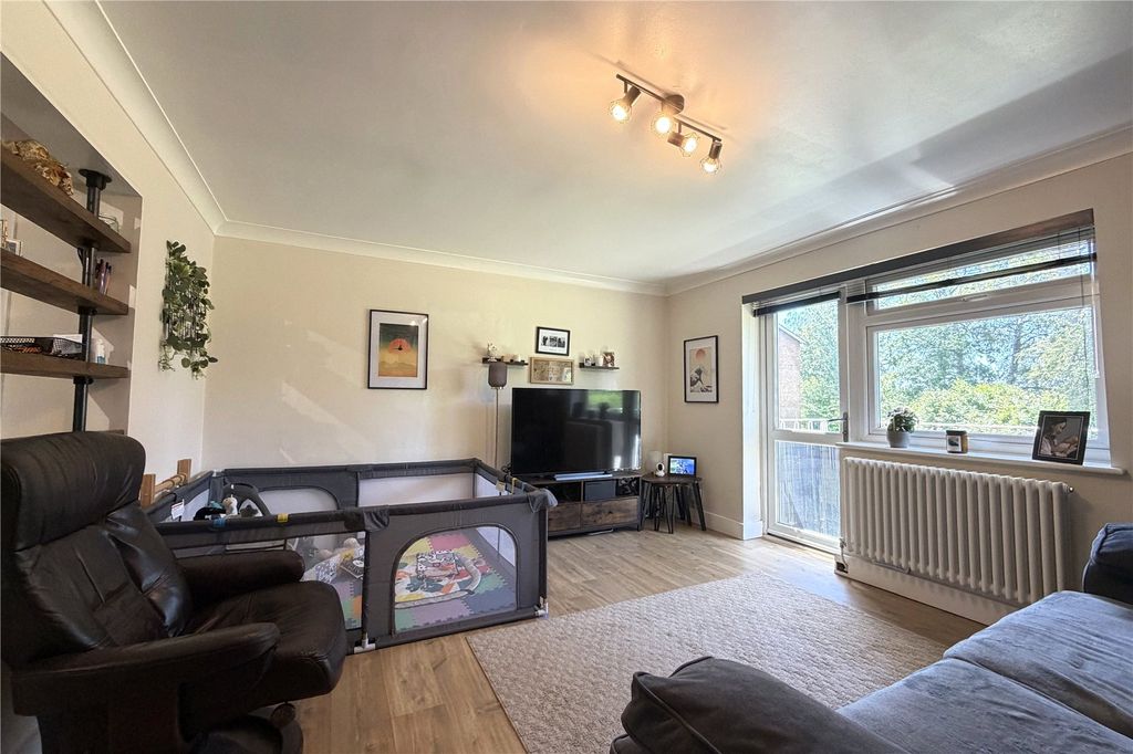 Property photo 3 of 14 Picture No. 21