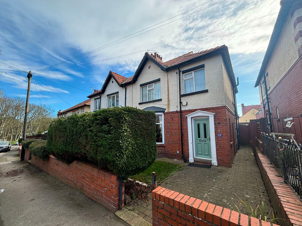 Property photo 1 of 35