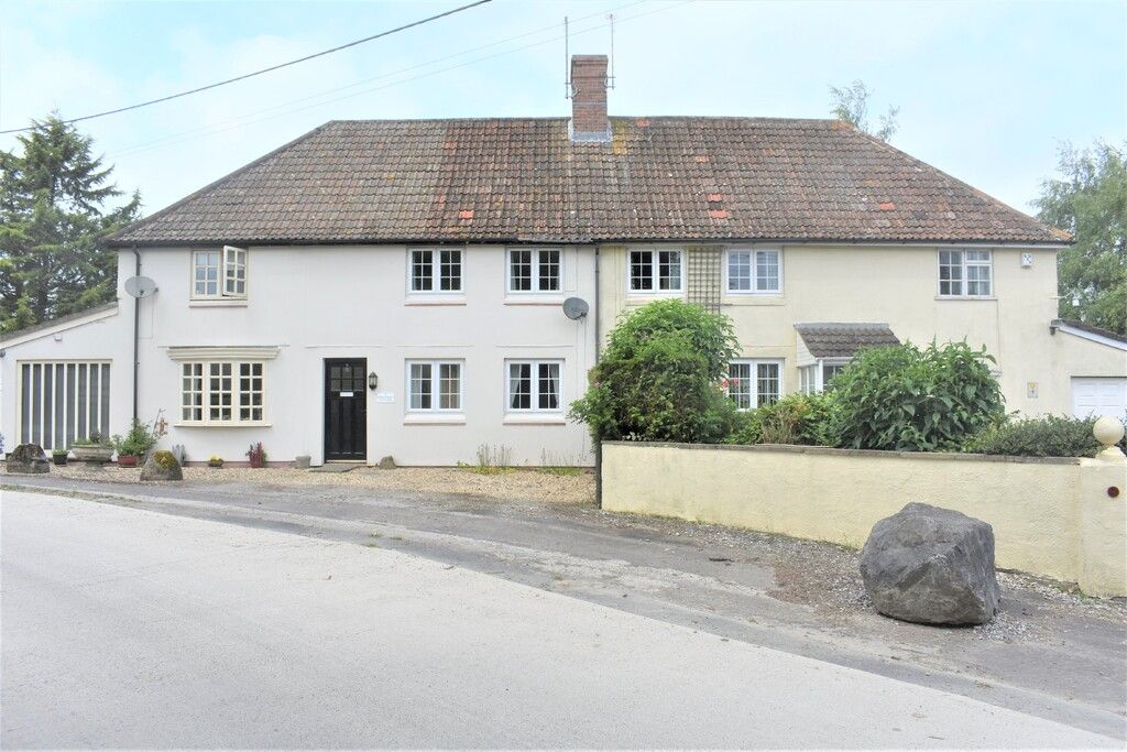 Property photo 1 of 10 Front External