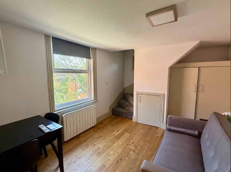 Property photo 3 of 7