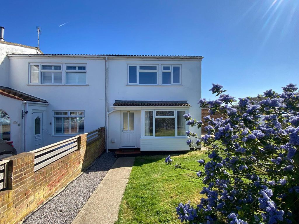 Property photo 1 of 11 Front (Exterior)