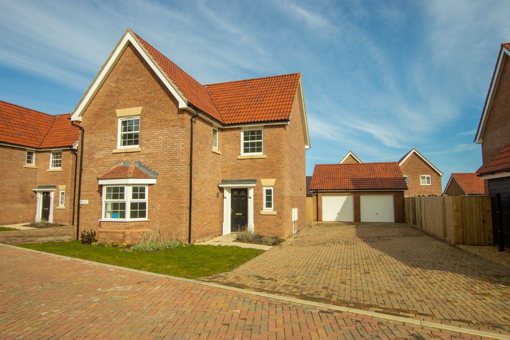 Property photo 1 of 23 4991473