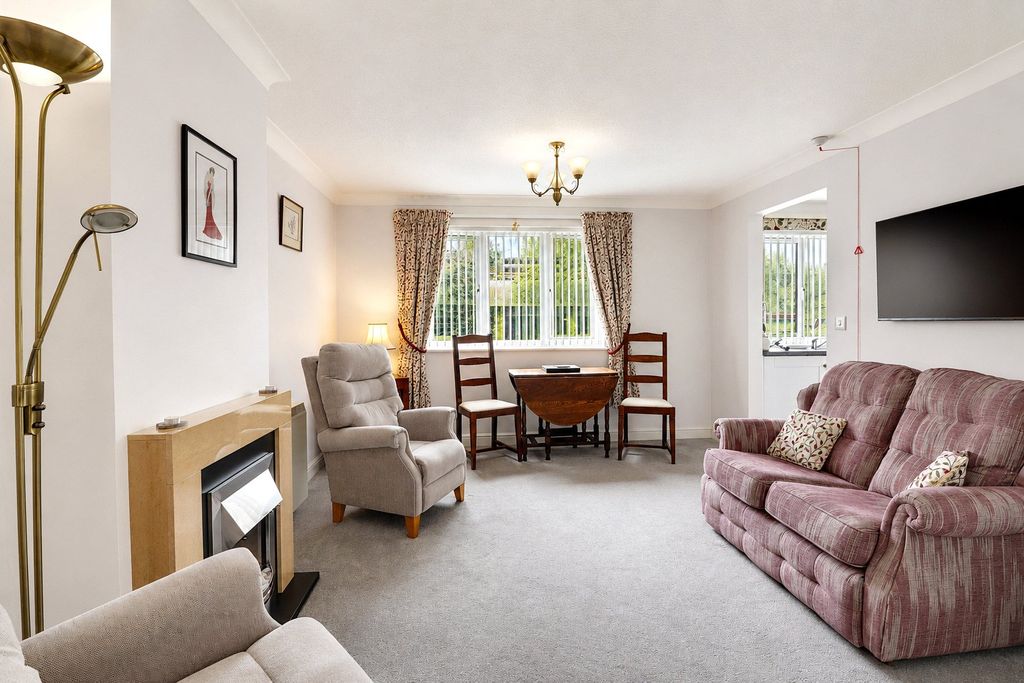 Property photo 3 of 7 3 - Picture No. 03