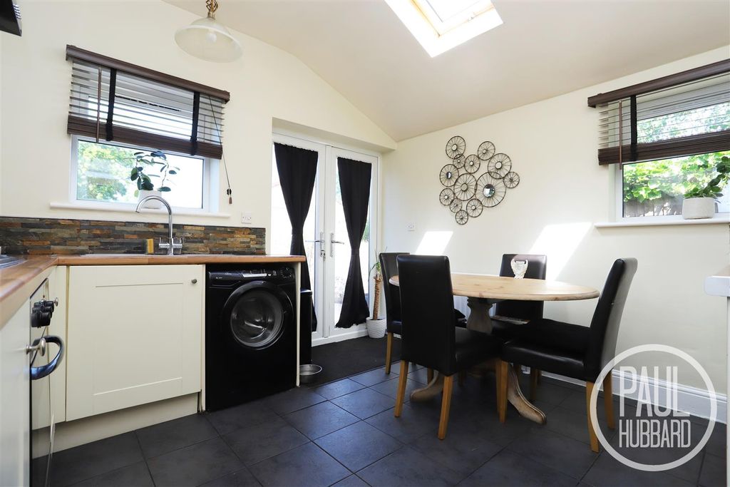 Property photo 3 of 18 Img_2881.Jpg