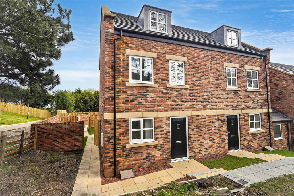 Property photo 1 of 15 Plot 17.Jpg