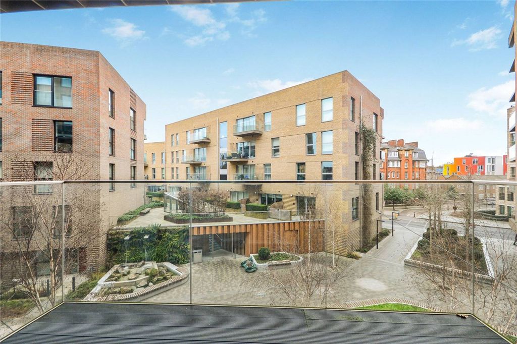 Property photo 3 of 8