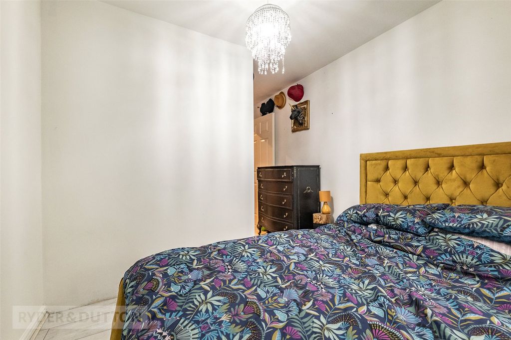 Additional image 14 of 2 bed flat for saleBishopdale Court, Halifax, West Yorkshire HX1