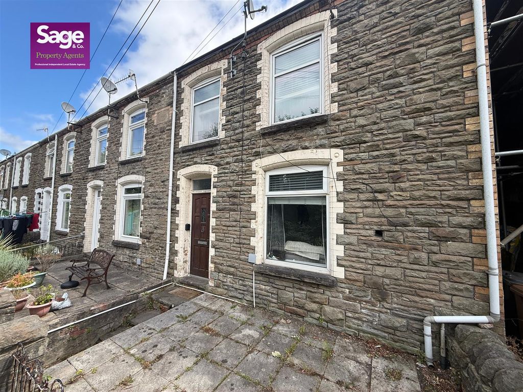 Property photo 1 of 24