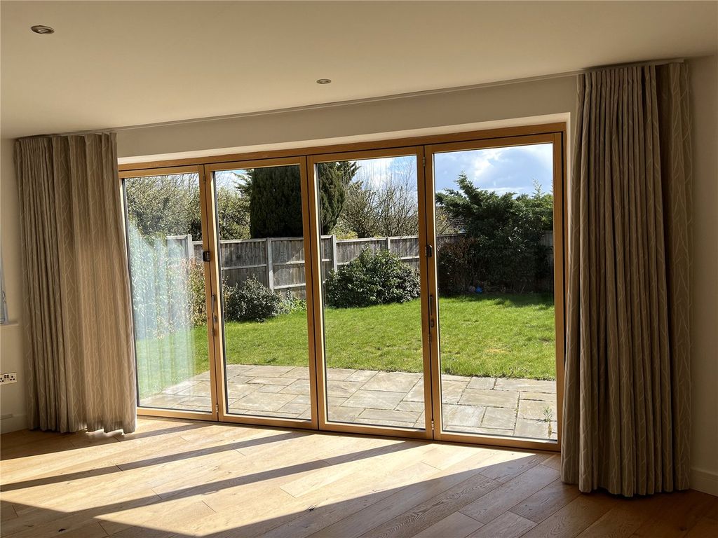 Property photo 3 of 15 Picture No. 19