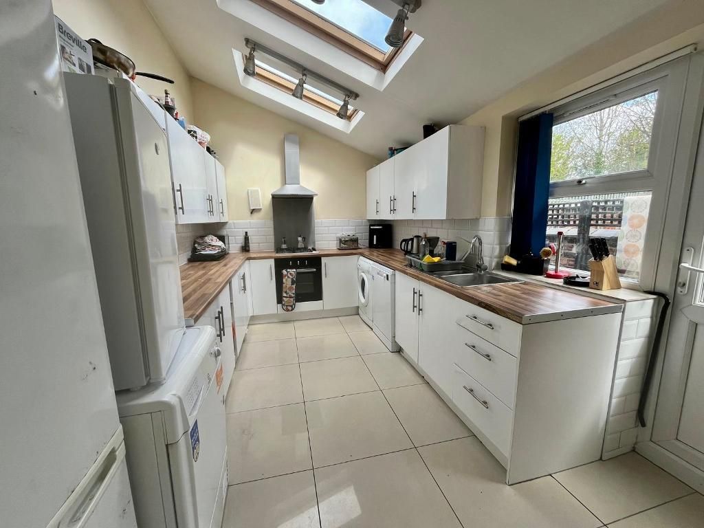 Property photo 1 of 9 Photo 1