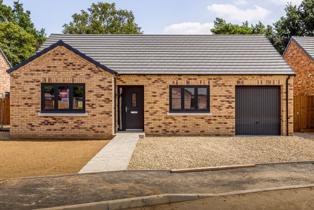 Property photo 2 of 15 Plot 8, Spalding Road, Bungalow Dev (Gosberton)-2
