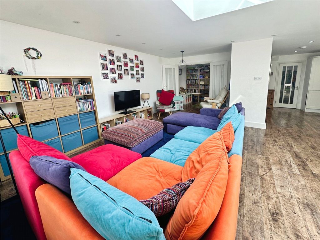 Property photo 3 of 13 Picture No. 08