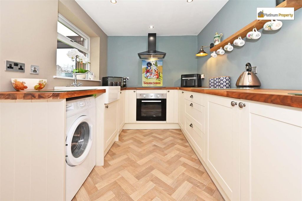 Property photo 3 of 22 Rhm_4781.Jpg