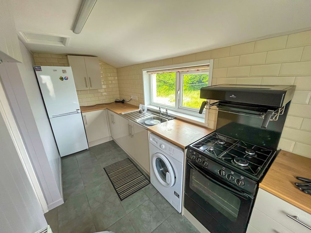 Property photo 3 of 10 Picture No. 08