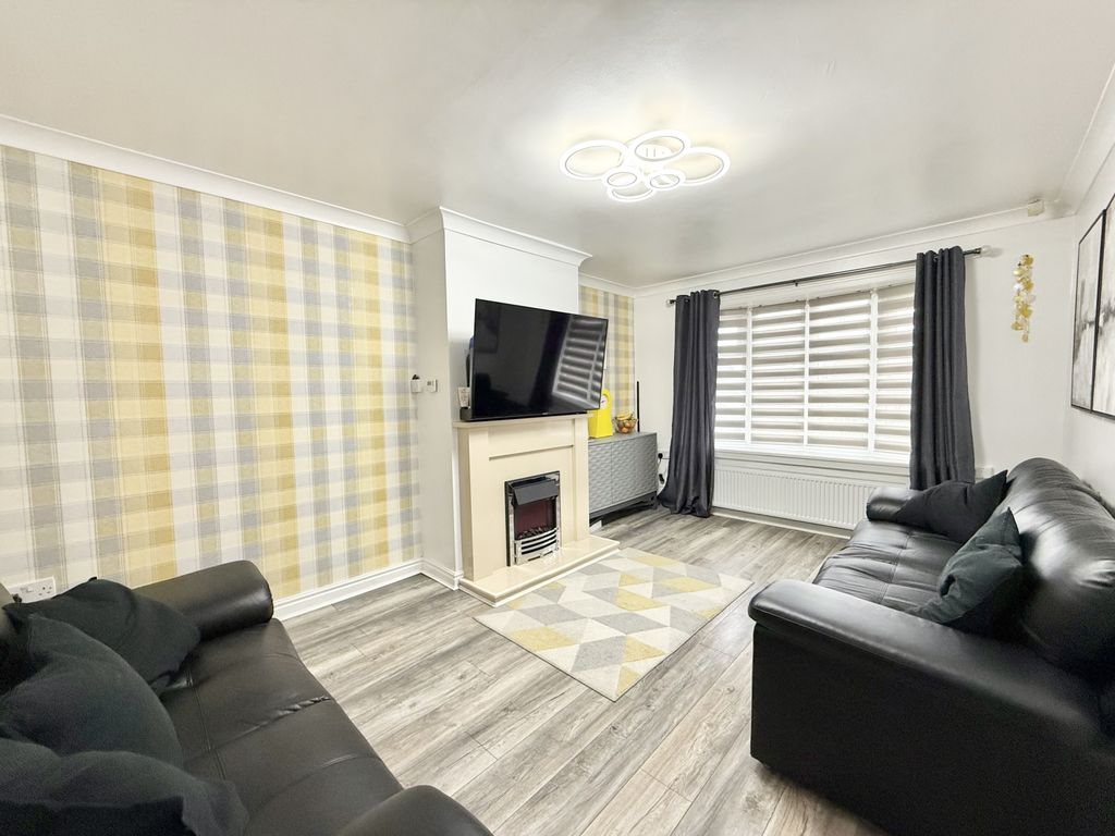 Property photo 3 of 18 Img_8649