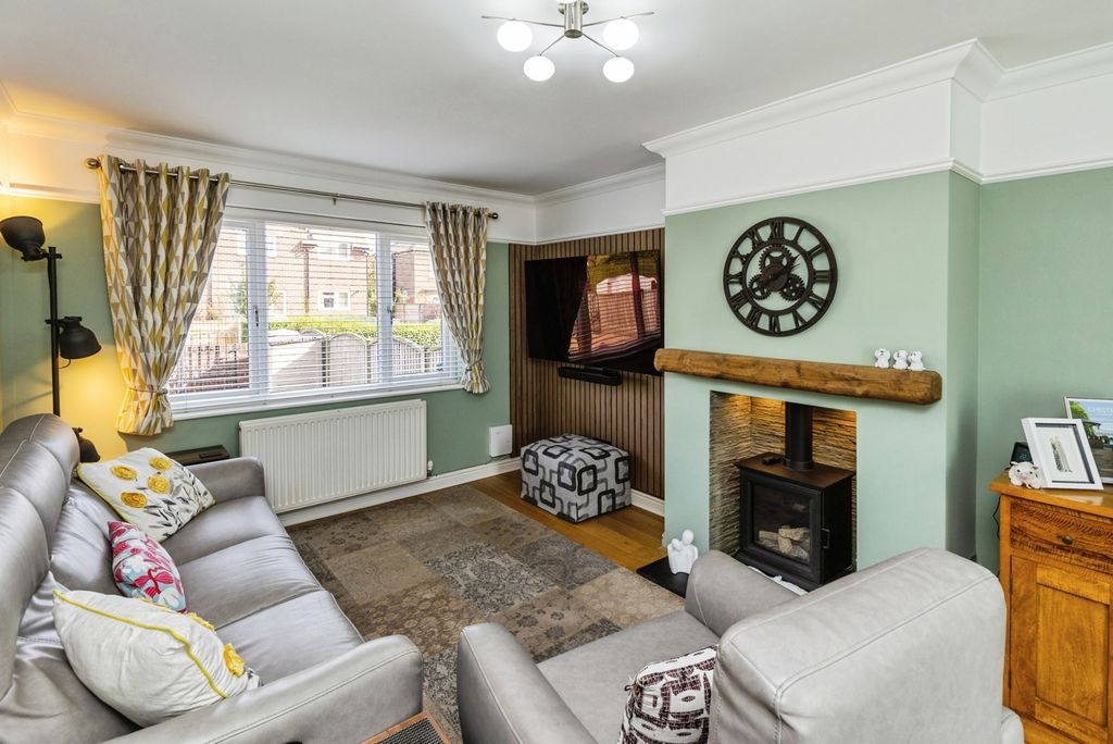 Property photo 2 of 17 Pbox-Img.Jpg