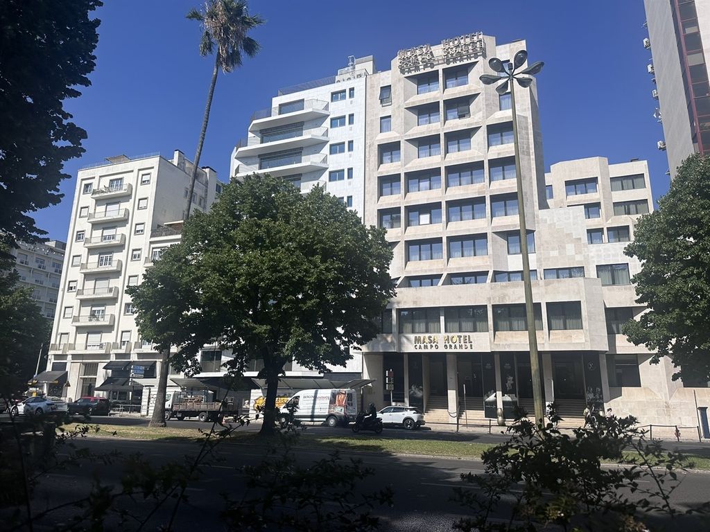 Property photo 3 of 33