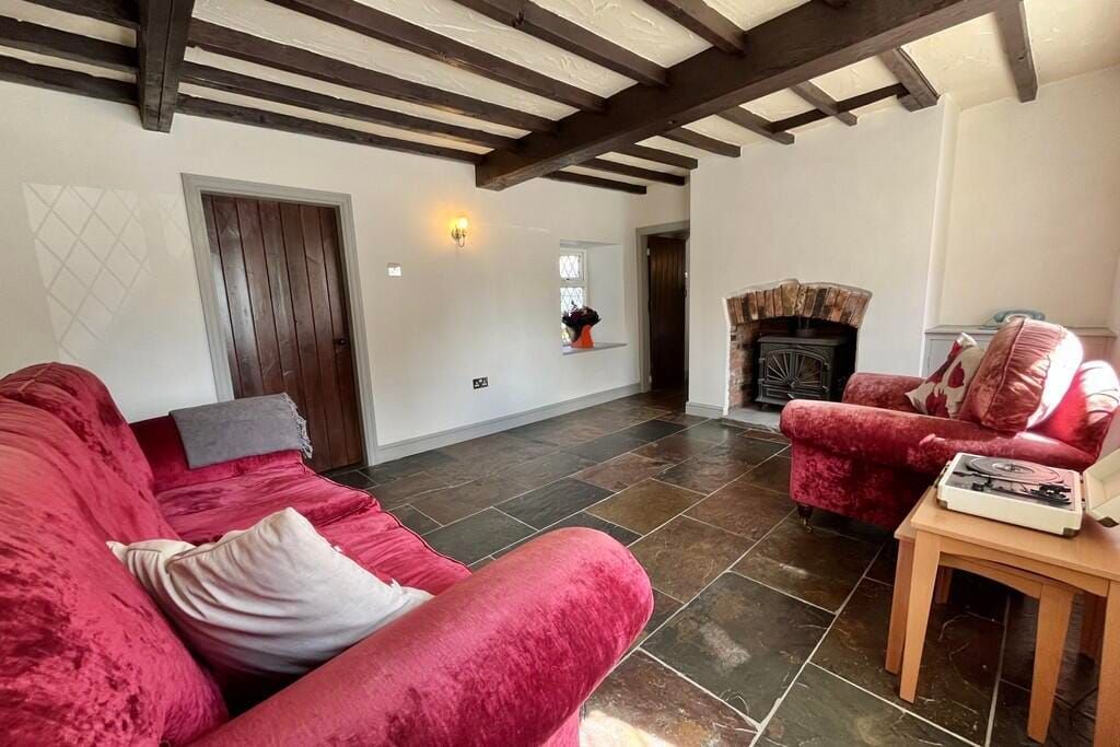 Property photo 3 of 32