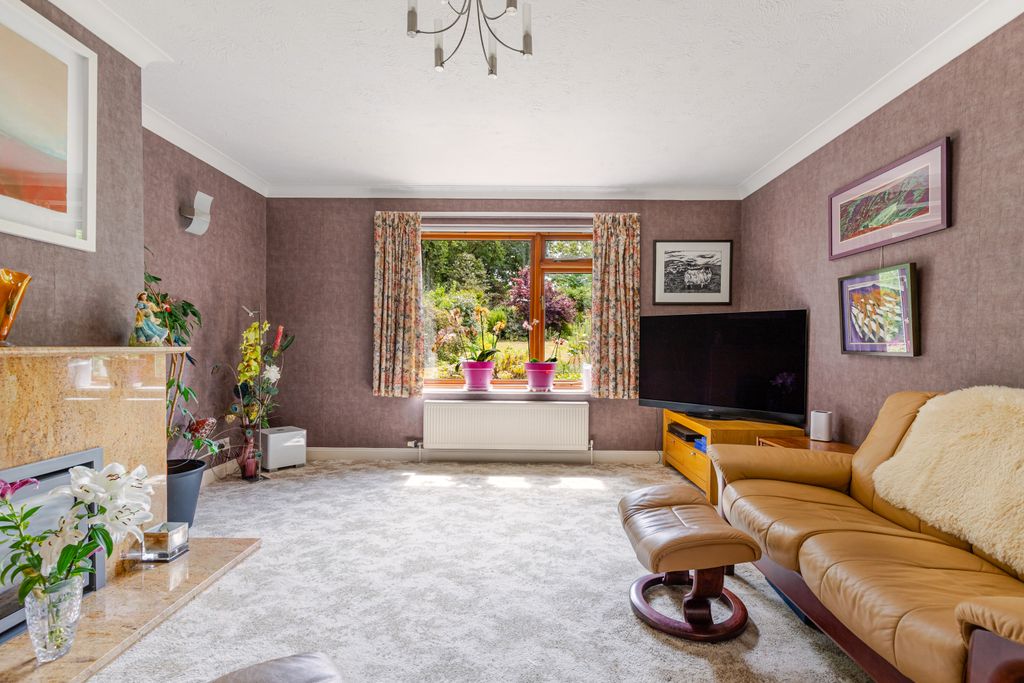 Property photo 2 of 17 A16 - The Oaks Withen Lane Farringdon - 250730