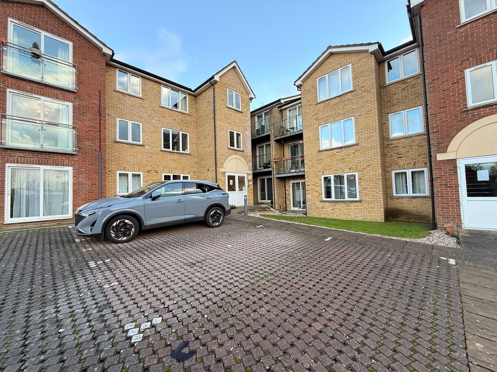 Property photo 1 of 7 Image